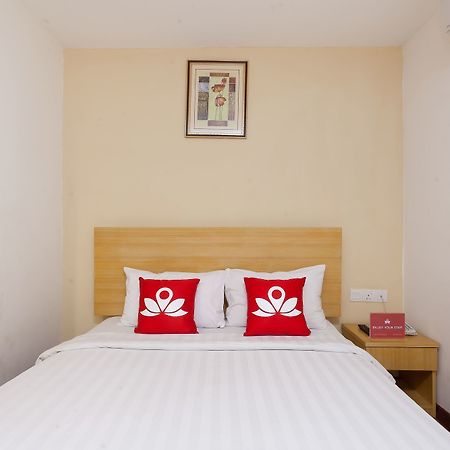Zen Rooms Opposite Ymca Куала Лумпур Екстериор снимка