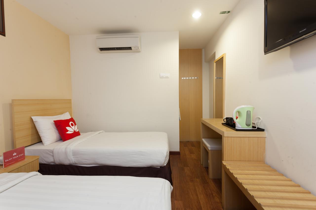 Zen Rooms Opposite Ymca Куала Лумпур Екстериор снимка