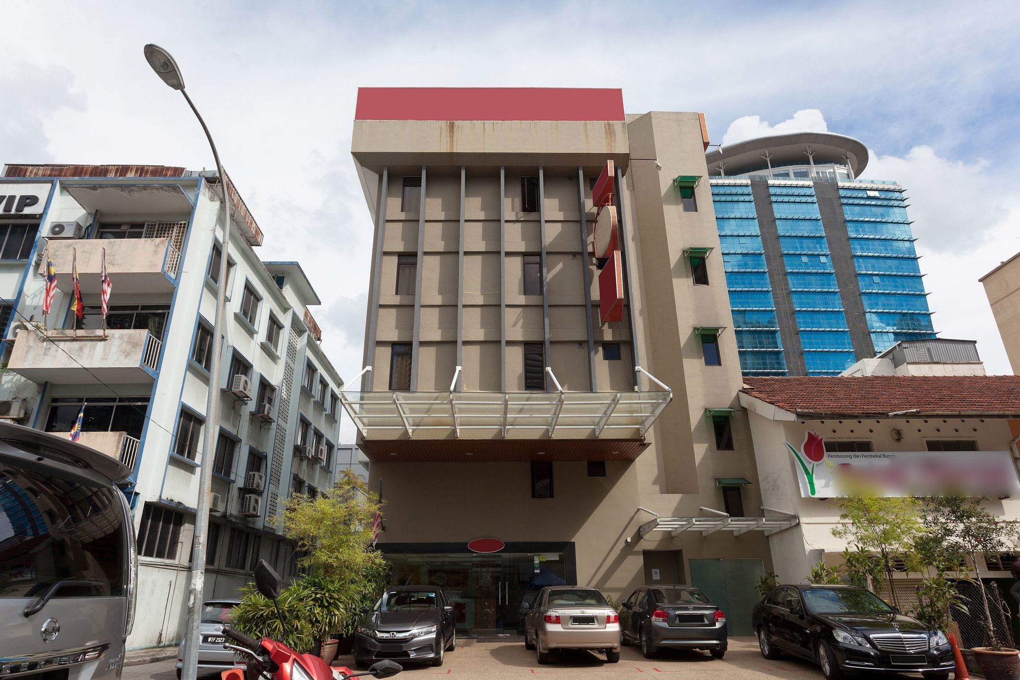 Zen Rooms Opposite Ymca Куала Лумпур Екстериор снимка